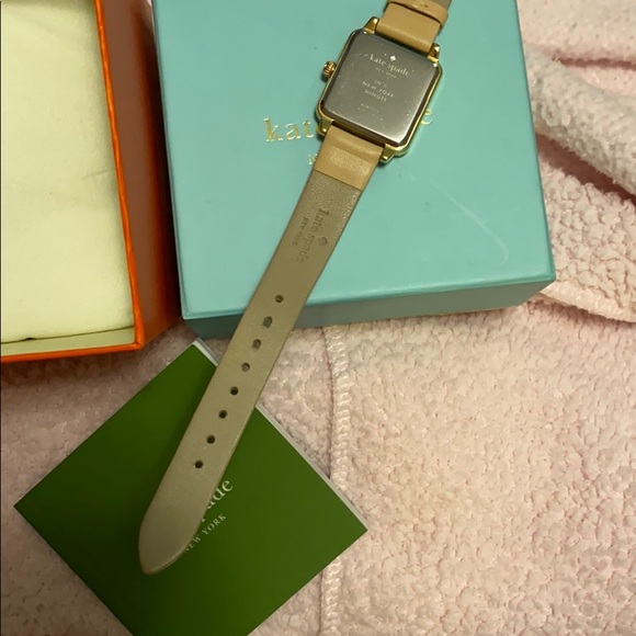 Kate Spade Watch - Picture 7 of 8